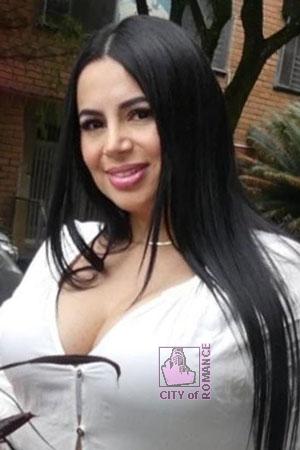 213151 - Diana Age: 37 - Colombia
